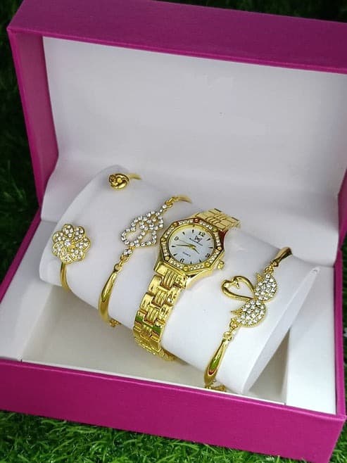 Bracelet Watch For Women - Elegant Gift Set